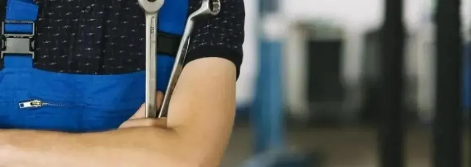 Техническое обслуживание деревянных коттеджей и домов Техническое обслуживание деревянных коттеджей и домов